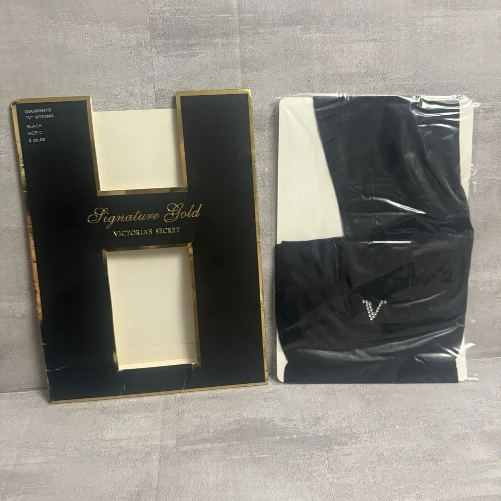 Victoria's Secret Signature GOLD 
